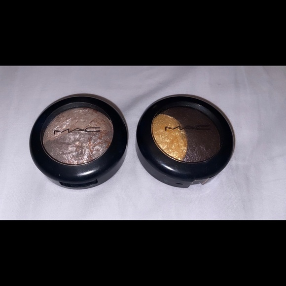 Mac Eyeshadow - Picture 1 of 2